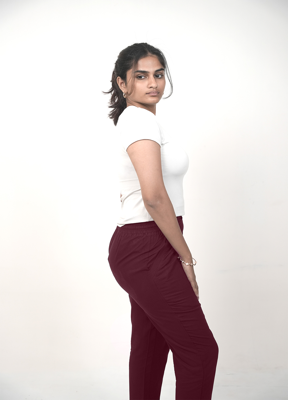 burgundy cigarette pants Women's red 36 ...38  Regular-Fit Cigarette Trousers in Velvet
