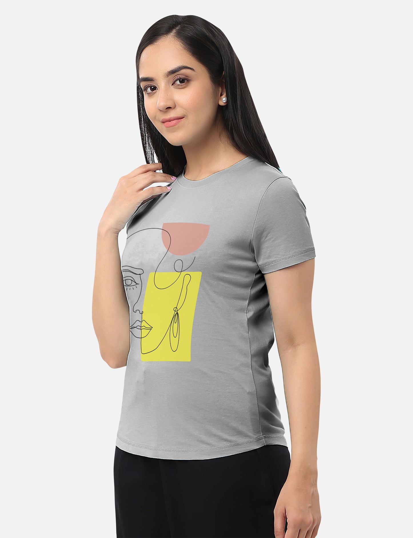 Stylish grey T-shirt for women, featuring a classic color and comfortable fit, ideal for casual and versatile outfits, available online