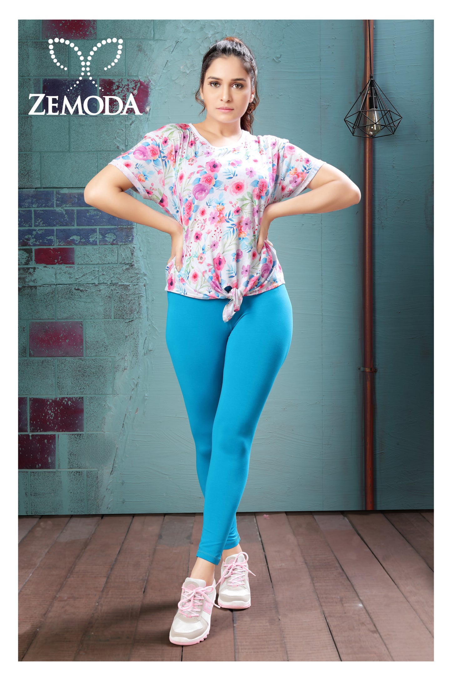 Buy Latest Blue Sports Fit Jeggings for Womens in Online
