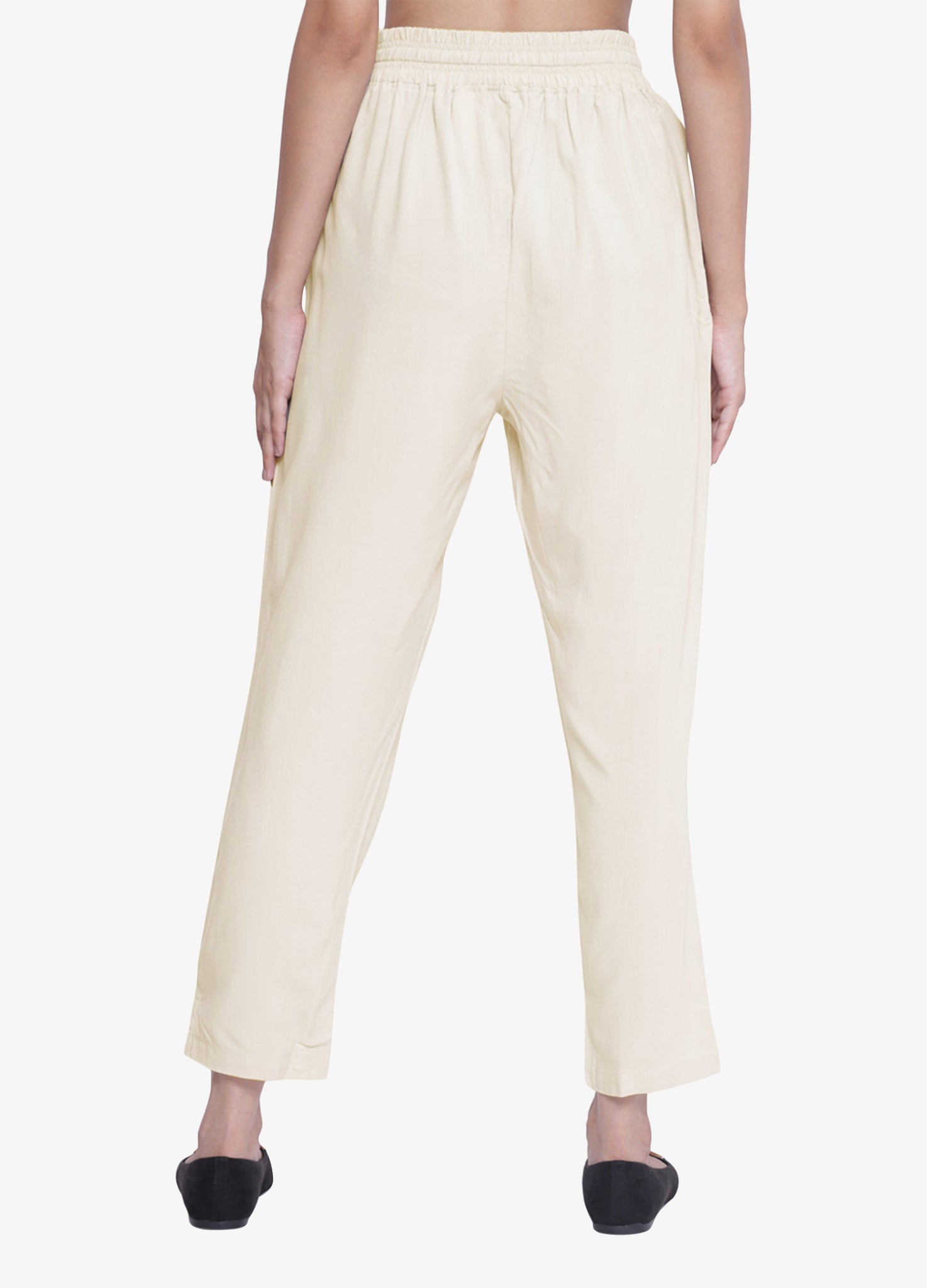 Ladies Off White Cigarette Pant at Rs 235/piece in Mumbai | ID:  2850046020112